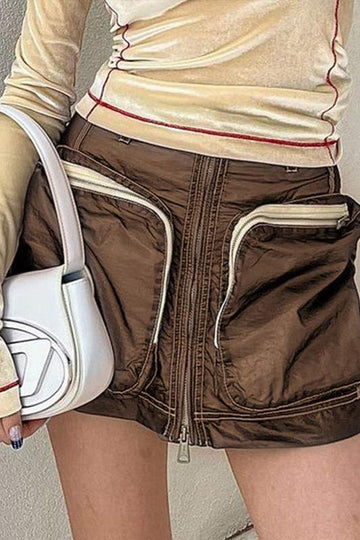 BIG POCKETS ZIPPER CARGO MINI SKIRT