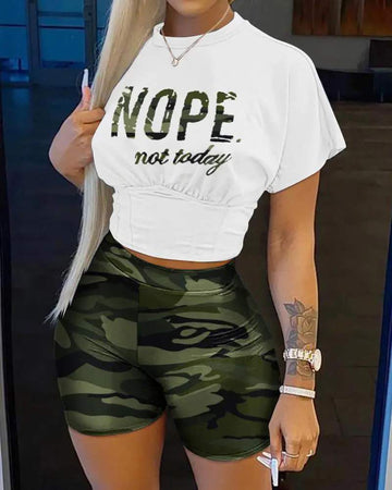 CAMO LETTER PRINT CORSET CROP TOP SHORTS SET