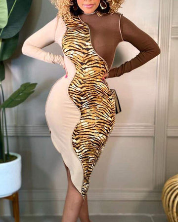Chic Stylish Midi Dress with Animal Print