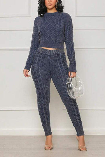 GRAPHIC SWEATSHIRT AND PANTS SET