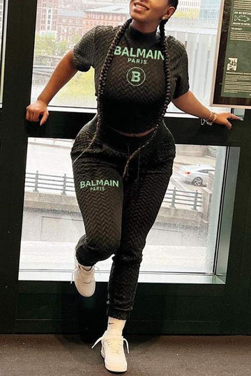 GRAPHIC CROP TEE AND PANTS SET