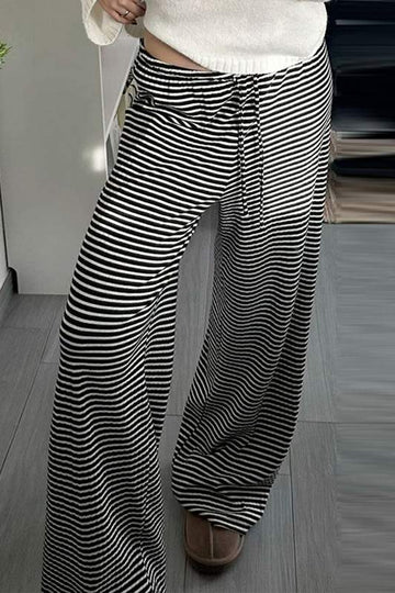 STRIPED WIDE LEGGED PANTS