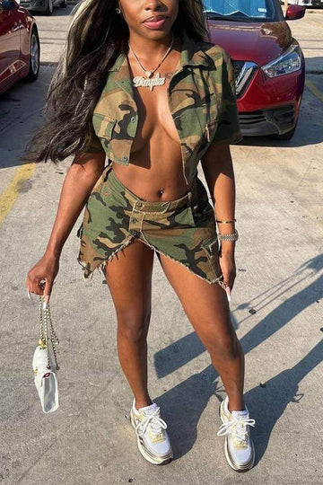 CAMO CROPPED SHIRT AND MINI SKIRT SET