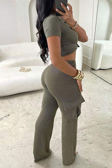CROP TEE AND PANTS SET