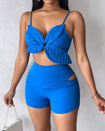FLORAL PATTERN CAMI TOP CUTOUT SHORTS SET