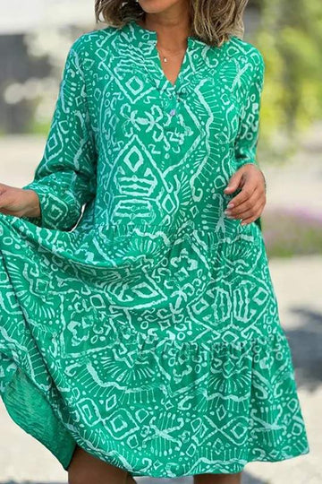 Stylish Vacation Outfit for Women