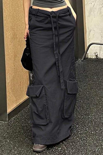 High-Waisted Cargo Skirt - Comfortable and Chic