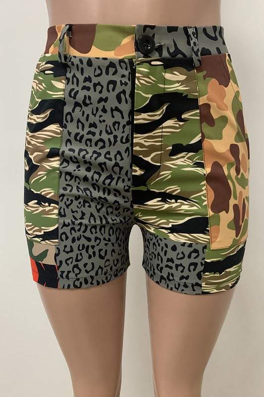 CAMOUFLAGE CASUAL SHORTS