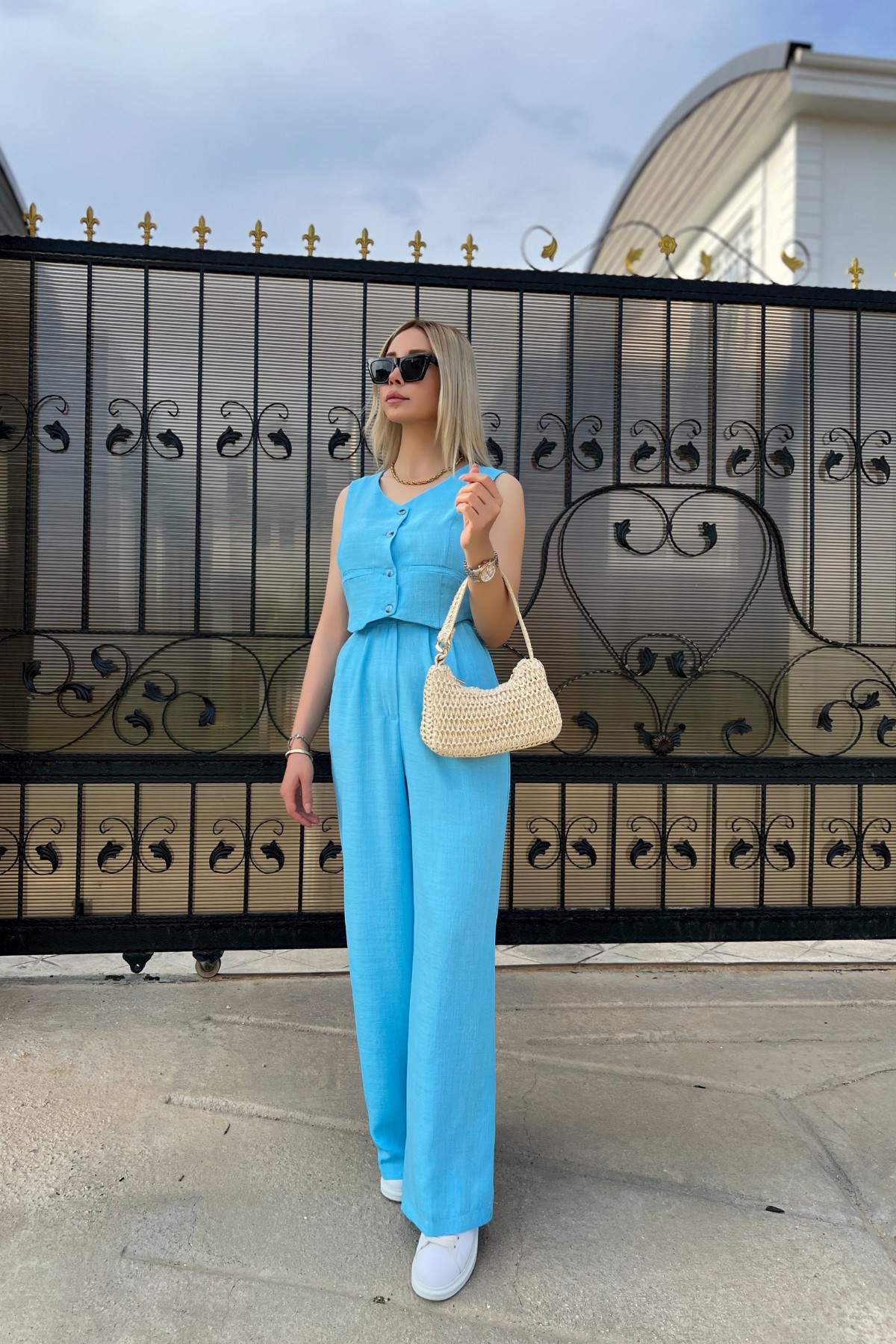 31
