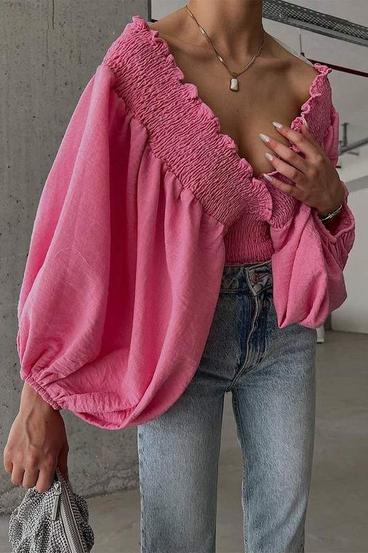 ROMANTIC FLAIR SMOCKED BLOUSE