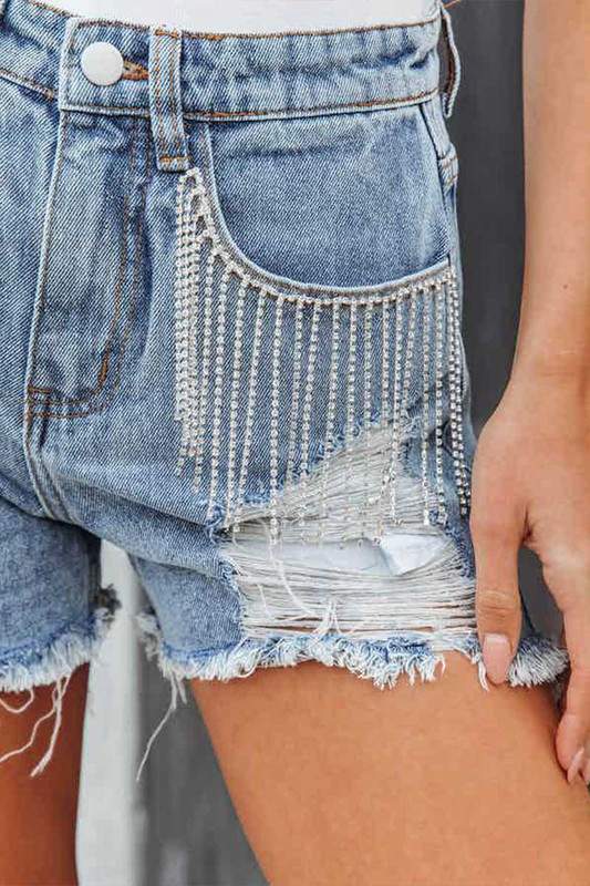 CHAIN FRINGE DENIM SHORTS