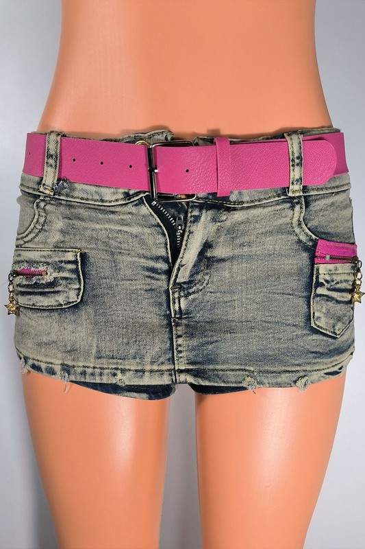 VINTAGE DENIM HOT SHORTS