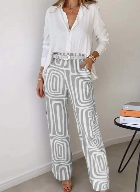 Chic Graphic Print Trousers for Women