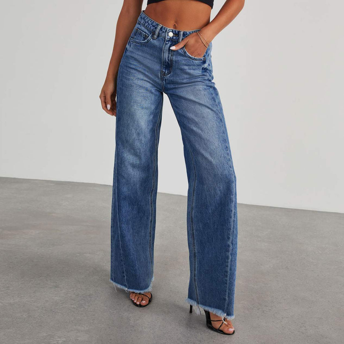 Comfortable Jeans - High Waisted Wide Leg Design