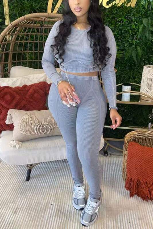 FITTED SHIRT AND LEGGINGS SET
