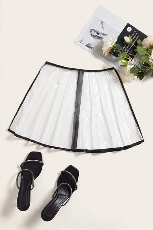 CLEAR PLASTIC MINI SKIRT