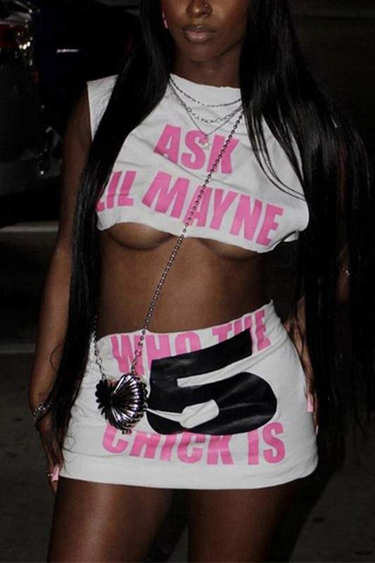 GRAPHIC CROP TOP AND SKIRT SET