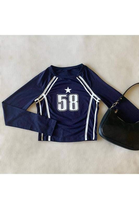NUMBER PRINT FITTED LONG SLEEVE TOP