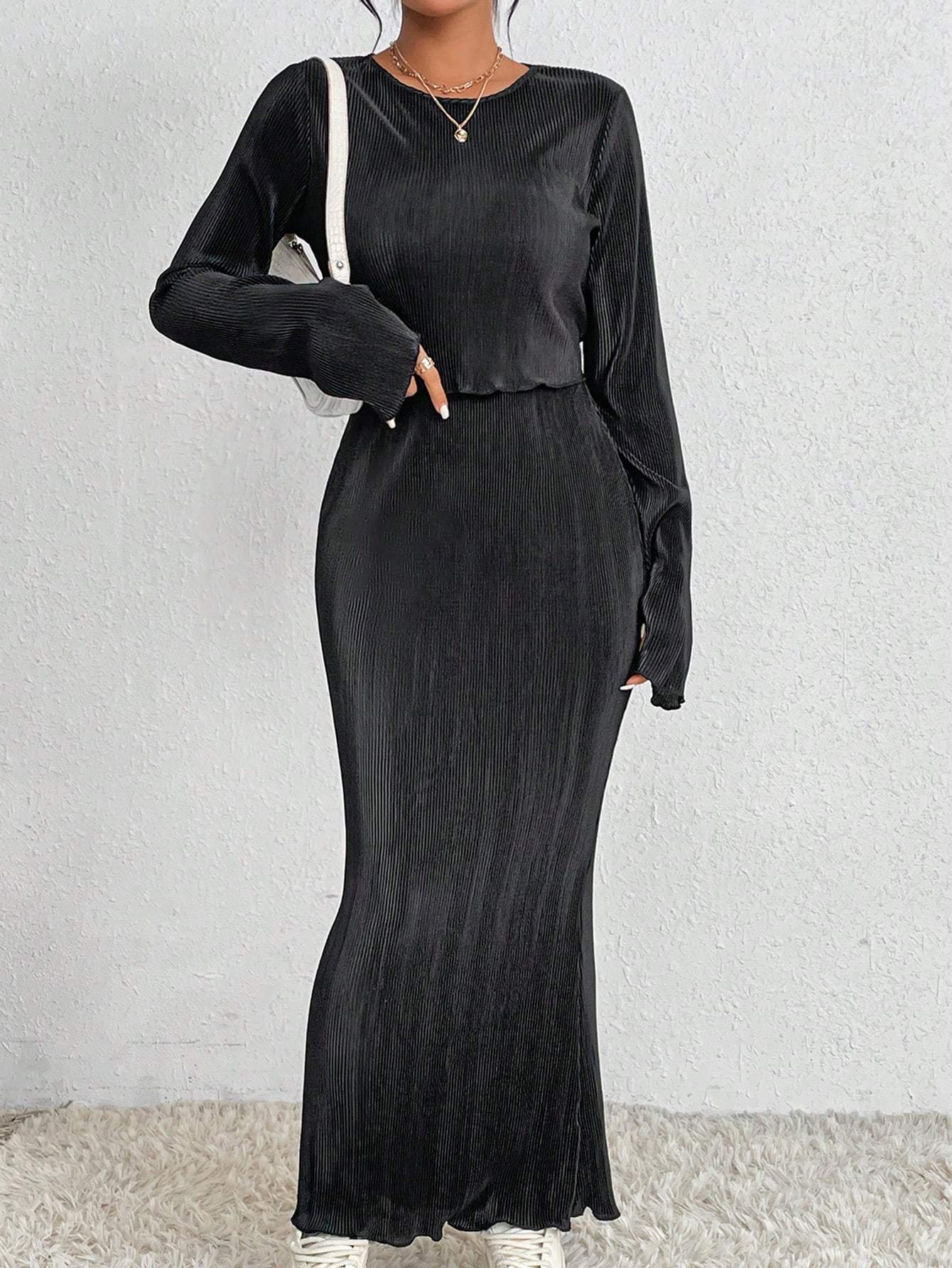 2PCS SET SOLID COLOR LONG SLEEVE TOP AND SKIRT - Missyess