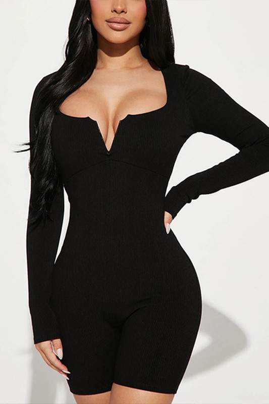 LONG SLEEVE PLUNGING ROMPER