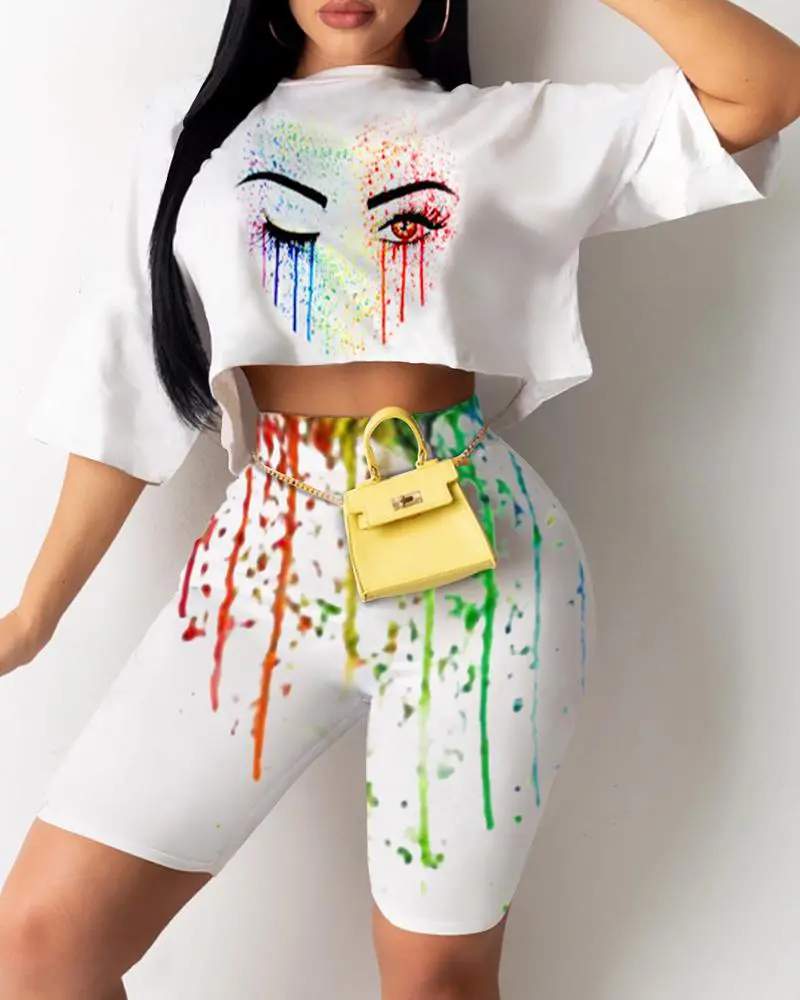Trendy Crop Top with Casual Shorts