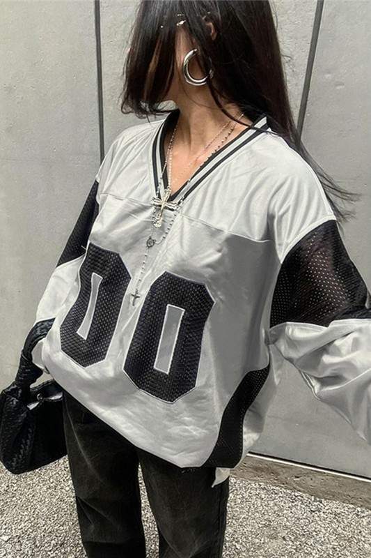 V NECK OVERSIZED T SHIRTS
