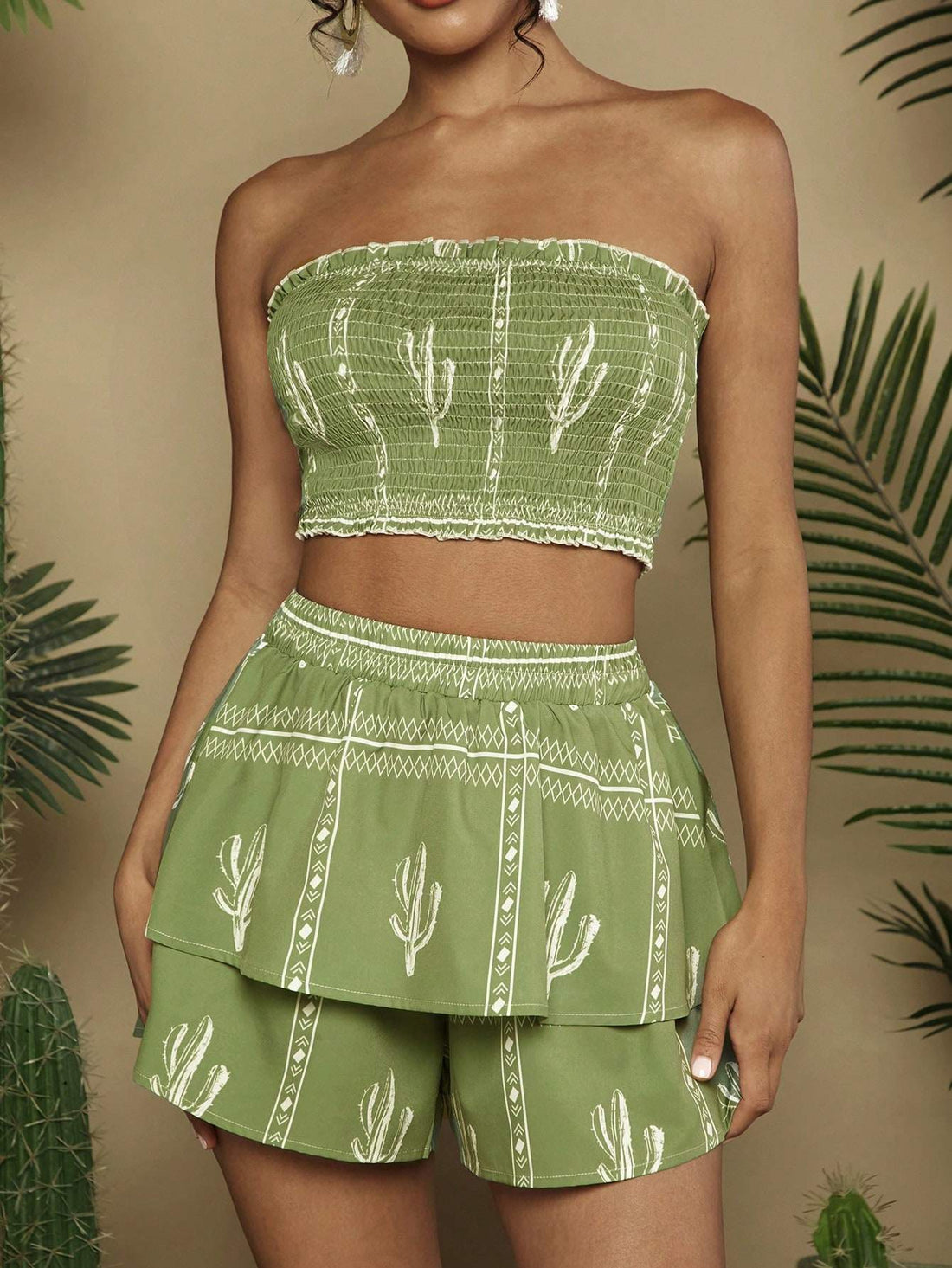FRENCHY WOMEN S PLANT PRINTED STRAPLESS CROP TOP AND SKIRT SET