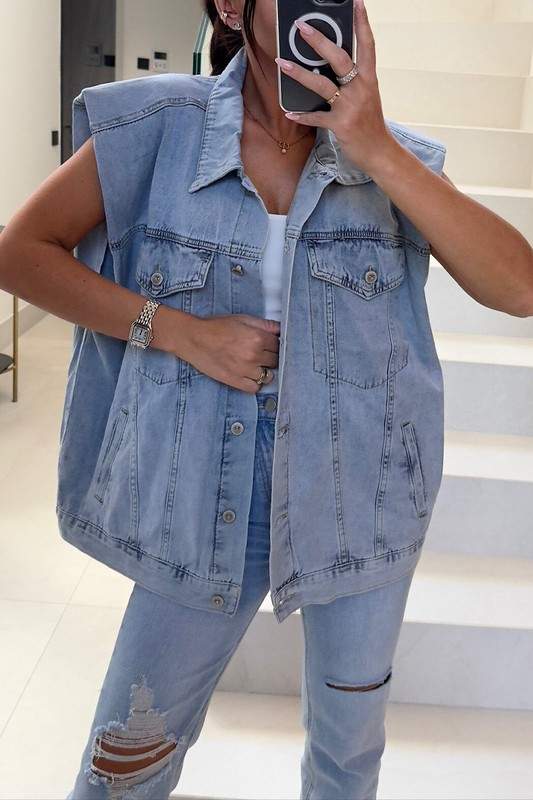 SLEEVELESS DENIM VEST