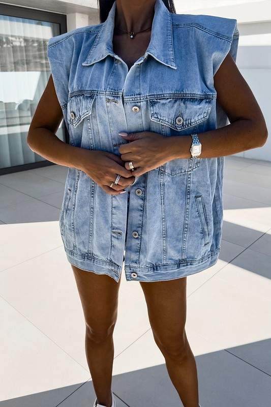 SLEEVELESS DENIM VEST