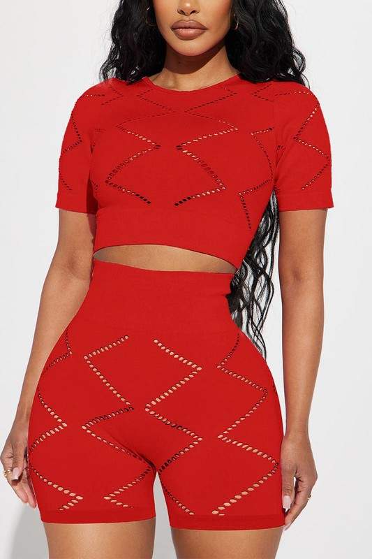Comfortable Athleisure: Stylish Cropped and Shorts