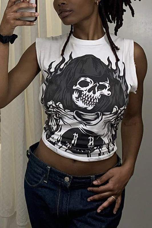 Edgy Skull Graphic Crop Top for Summer