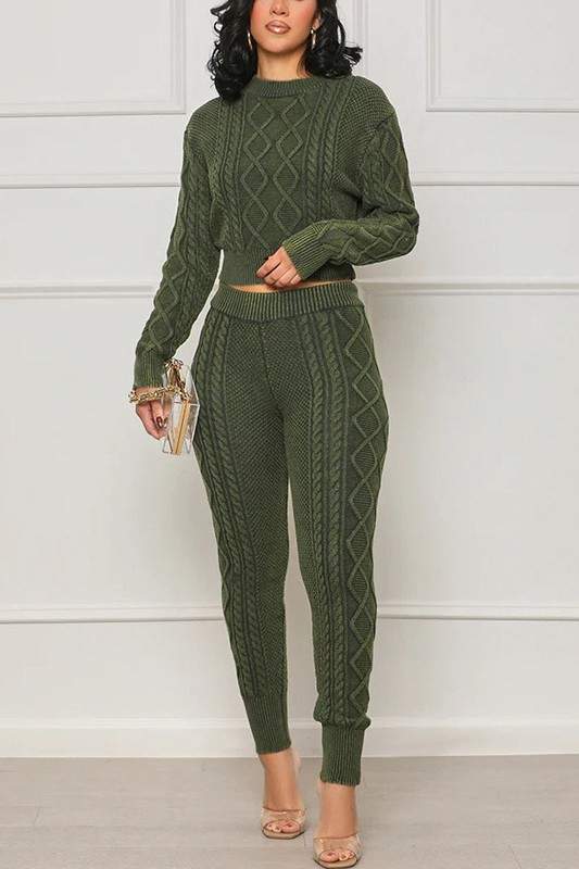 GRAPHIC SWEATSHIRT AND PANTS SET
