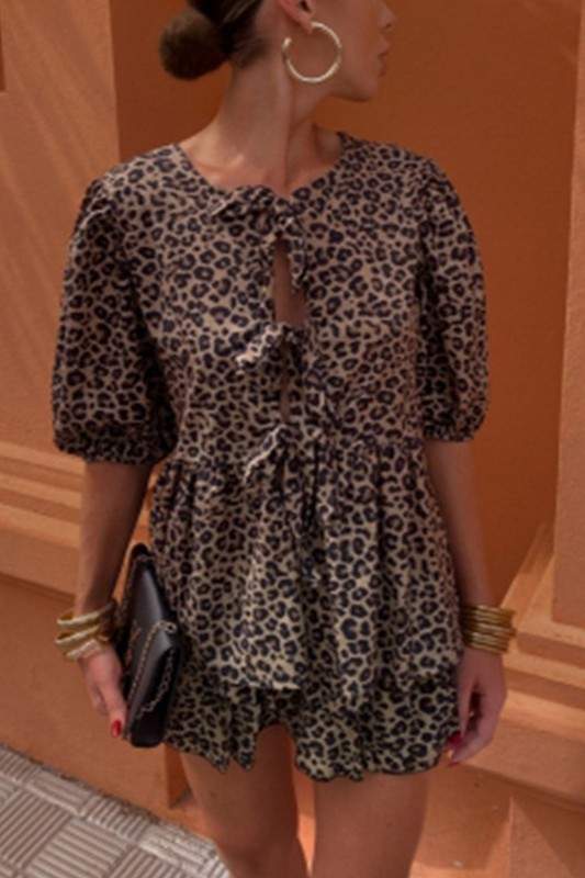 LEOPARD PRINT TOP SKIRT SET