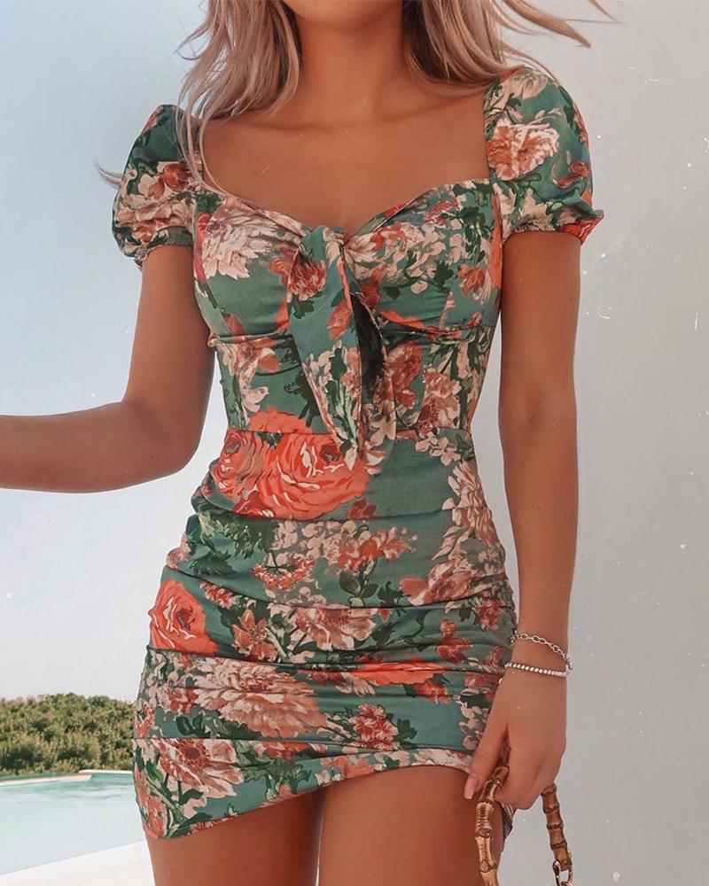 Stylish Bodycon Dress with Puff Sleeves