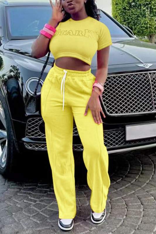 CROP TEE AND SWEATPANTS SET