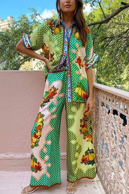 GRAPHICAL SHORT SLEEVES TOP PANTS SET