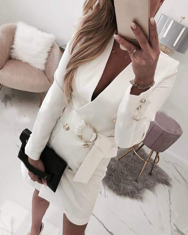 Modern Business Attire: Stylish Blazer Dress