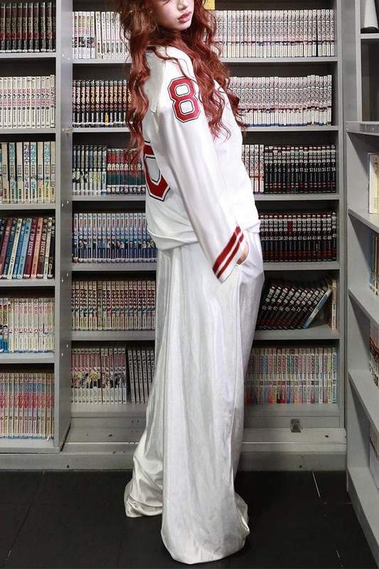 V NECK OVERSIZED T SHIRTS