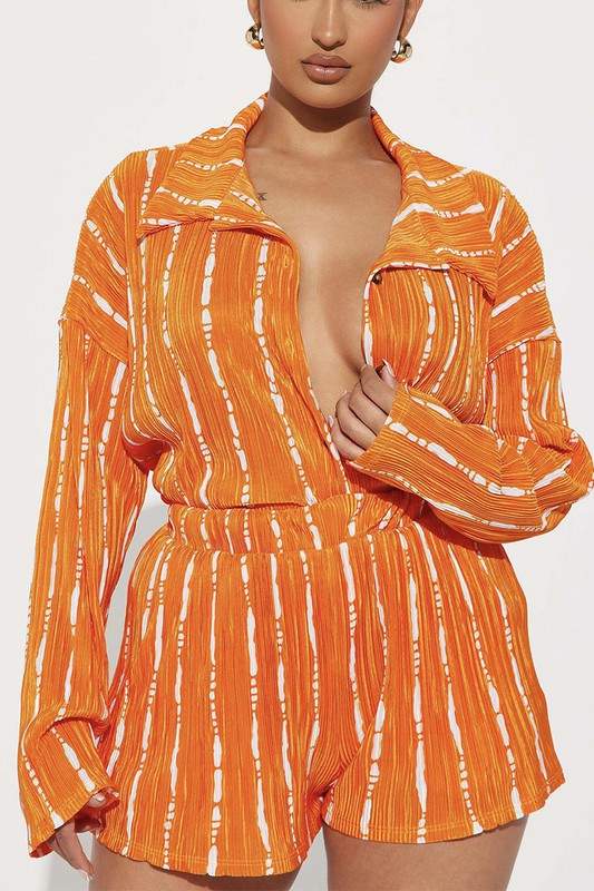 STRIPED PRINT PLEATS SHIRT AND SHORTS SET