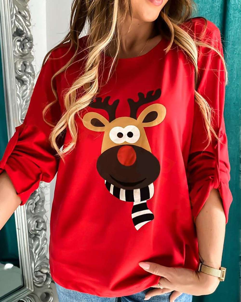 Funny Reindeer Graphic Tee for Holidays