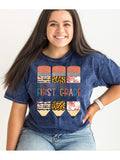 First grade teacher GRAPHIC TEE T-SHIRTS