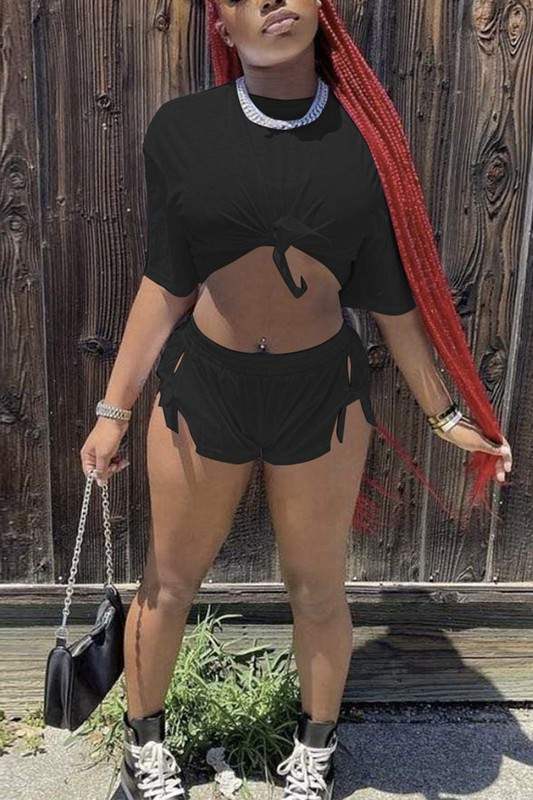 T SHIRT AND SHORTS SET