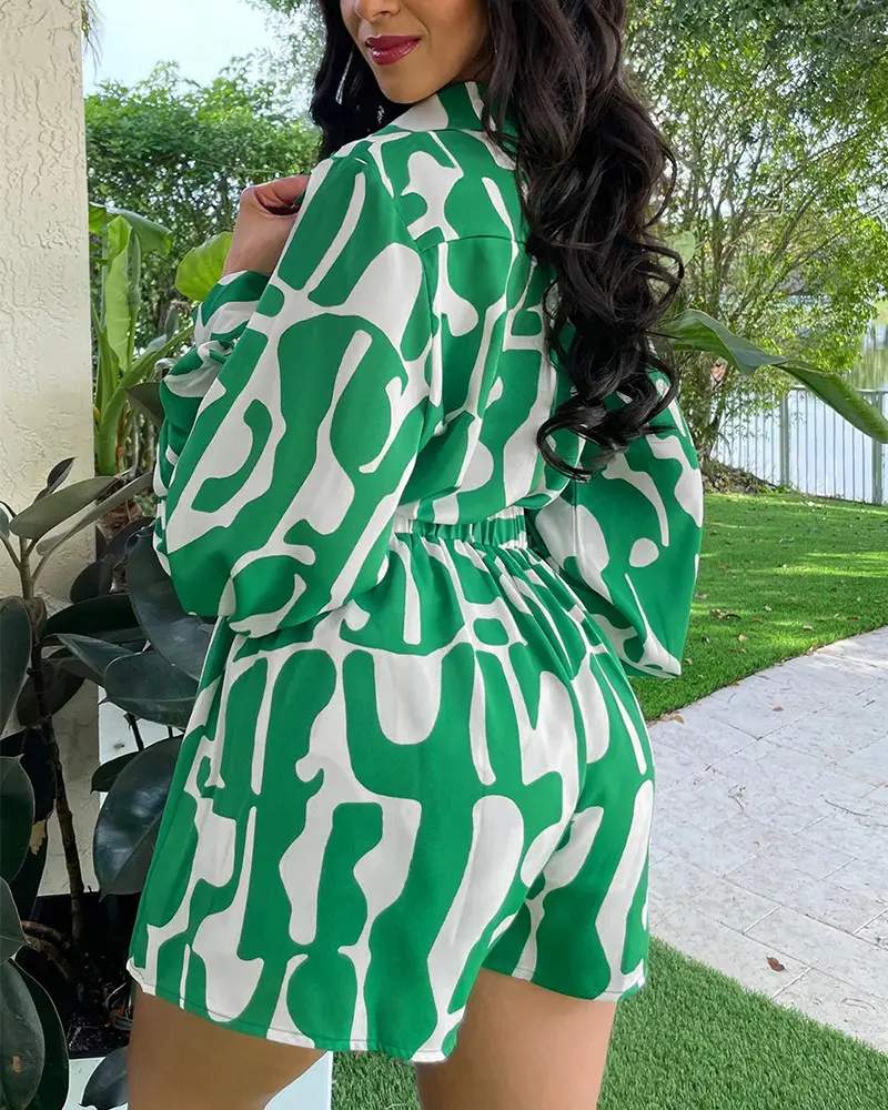 ABSTRACT PRINT LANTERN SLEEVE TOP SHORTS SET - Missyess