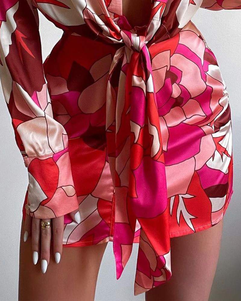 ABSTRACT PRINT TIED DETAIL SHIRT DRESS - Missyess