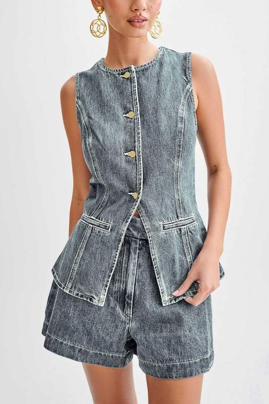 SLEEVELESS PATCHWORK TOP SHORTS SET