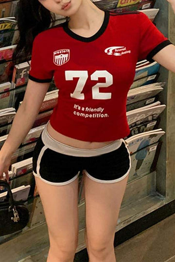 NUMBER PRINTED CROP TEE
