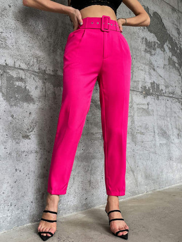 SOLID BELTED TAPERED PANTS