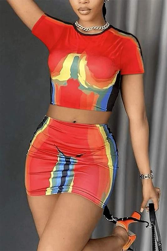 GRAPHIC CROP TOP TEE AND SKIRT SET