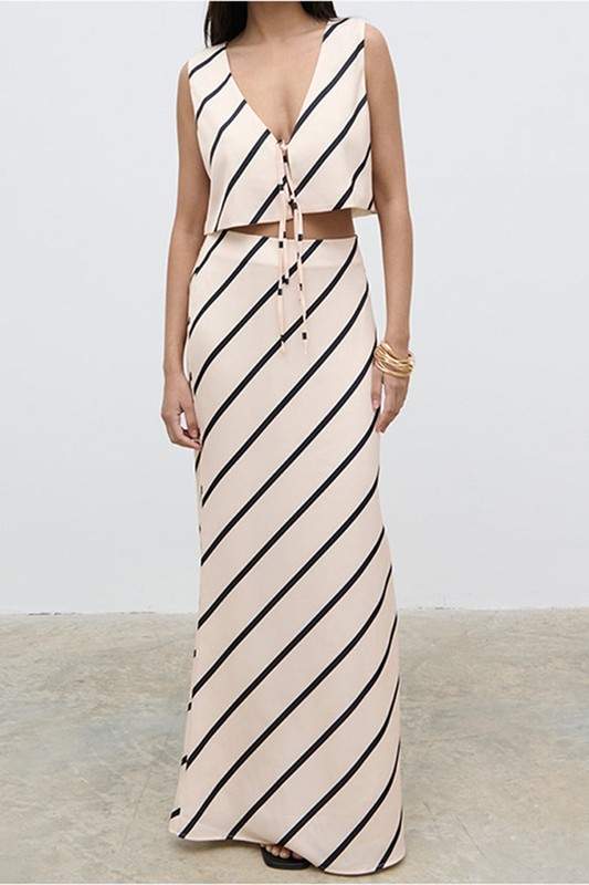 SLANTED STRIPES TOP SKIRT SET