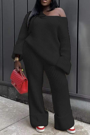 OVERSIZED SWEATER AND PANTS SET
